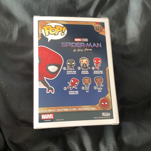 Spider-Man Upgraded Suit #923 Funko Pop - Picture 3 of 3